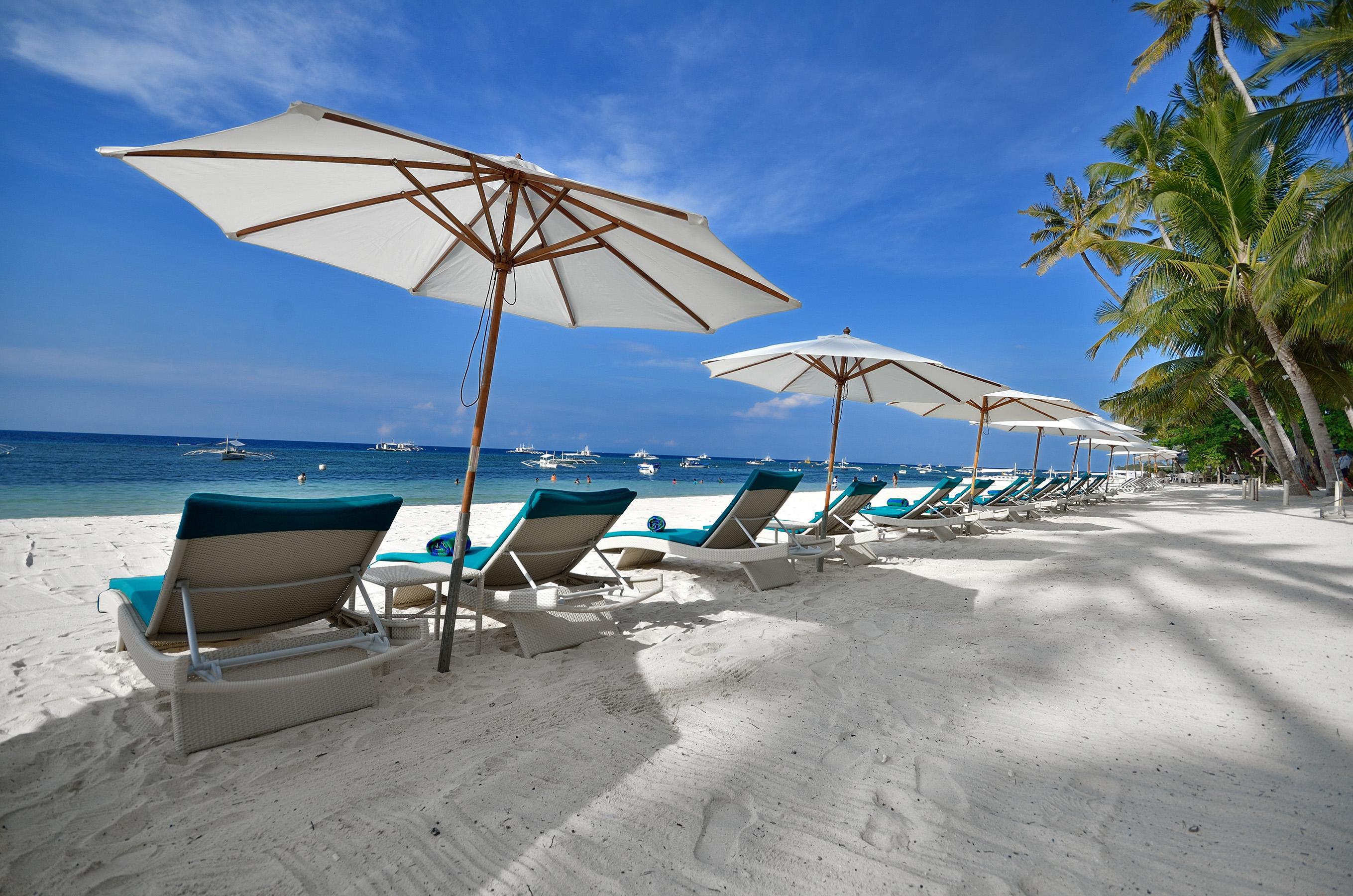 Henann Alona Resort 5*