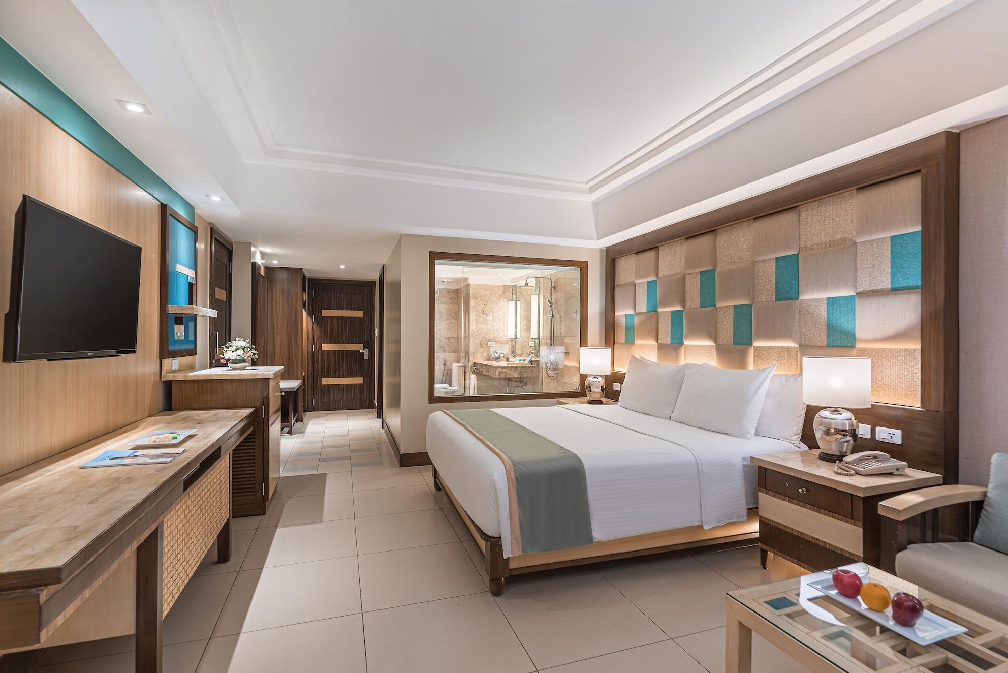 Resort Henann Alona